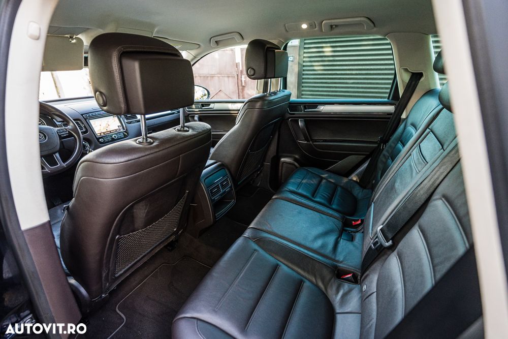 Volkswagen Touareg 3.0 V6 TDI BMT - 26