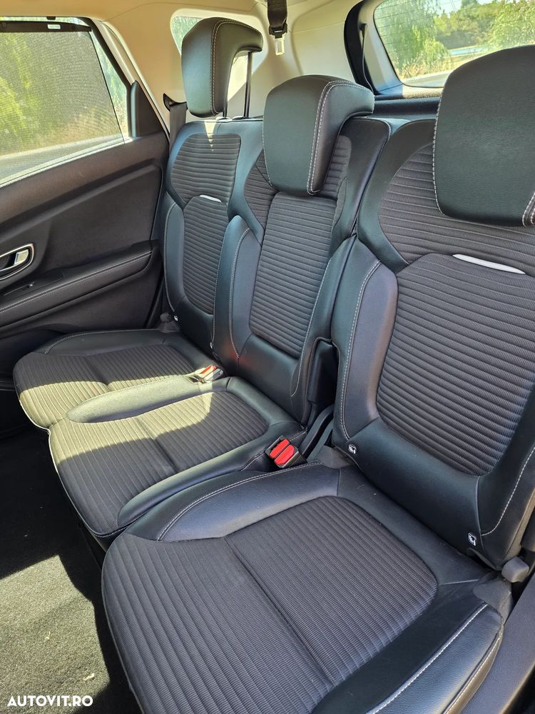 Renault Scenic - 29