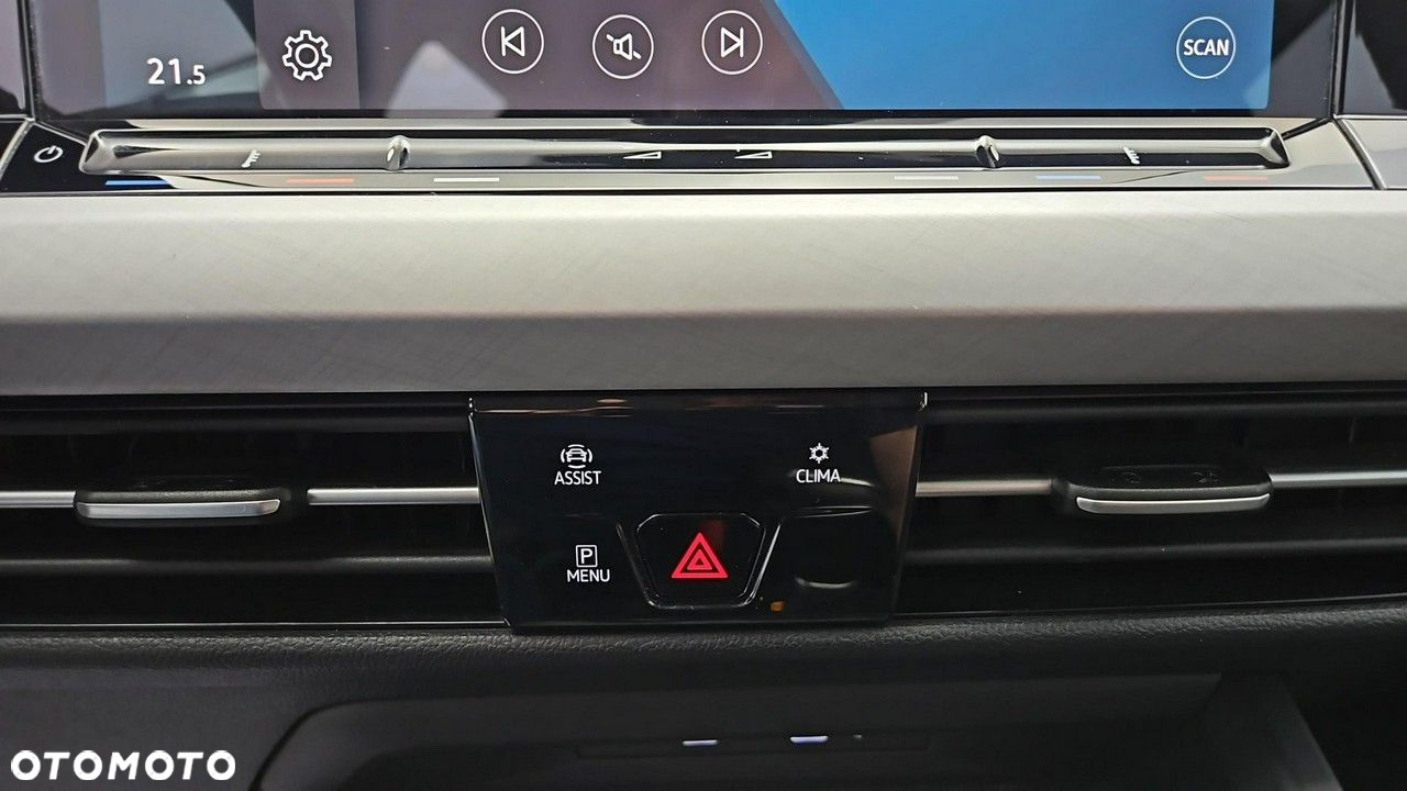 Volkswagen Golf VIII 2.0 TDI Life - 19