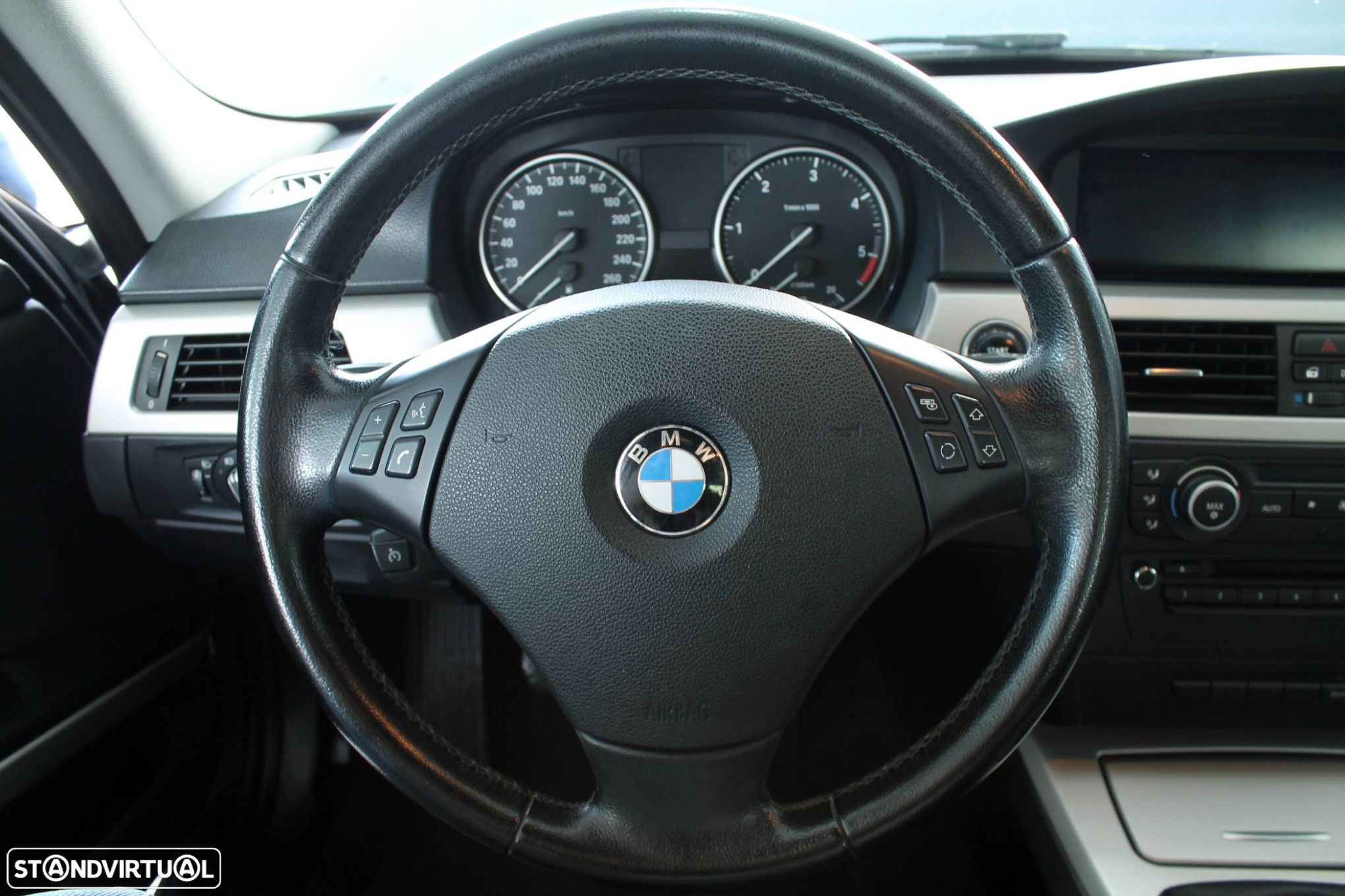 BMW 316 d Touring - 12
