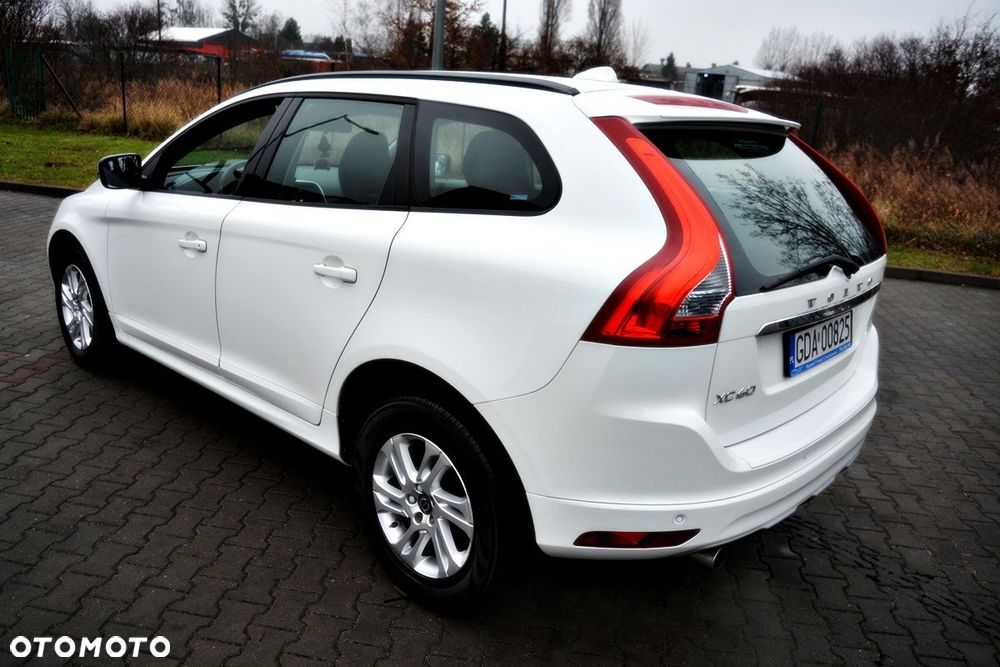 Volvo XC 60 D3 Drive-E Kinetic - 14