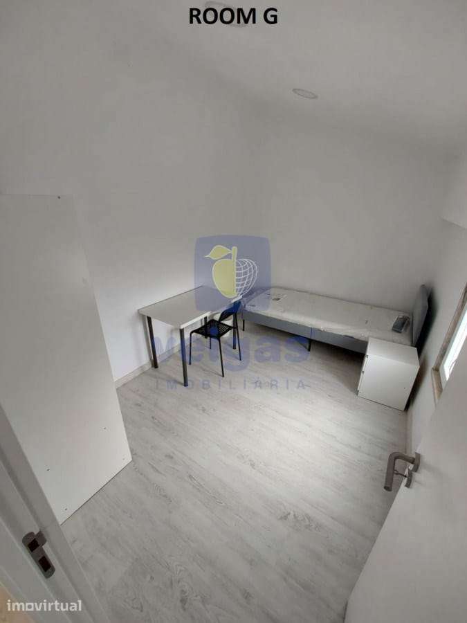 Moradia T6 ou Superior Ajuda - Grande imagem: 2/14