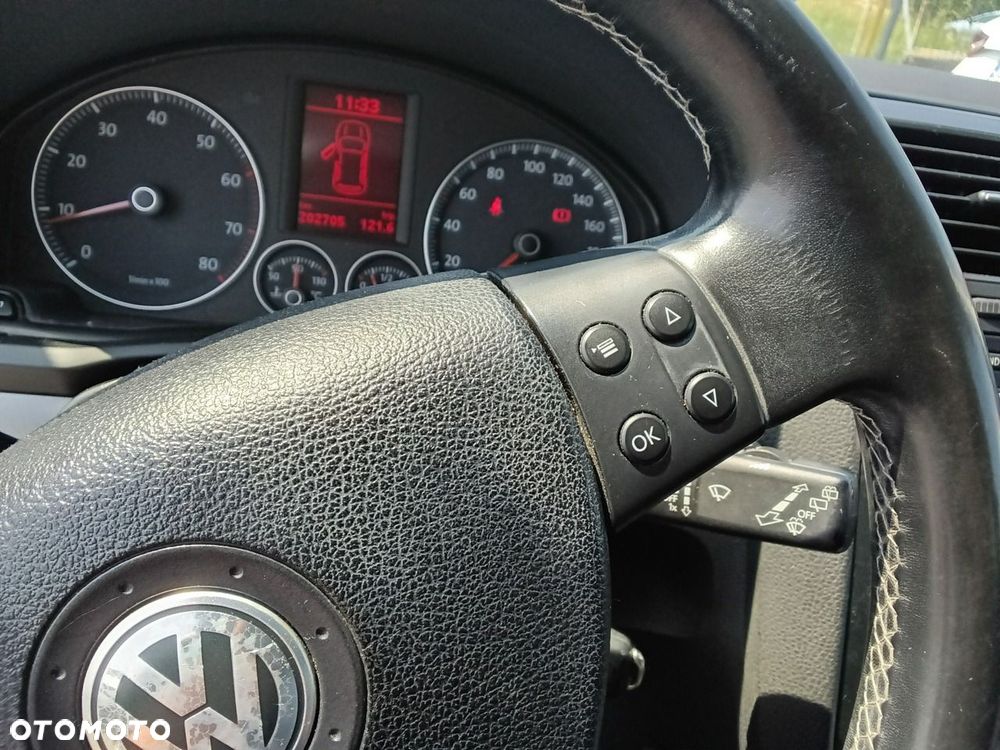 Volkswagen Golf - 20