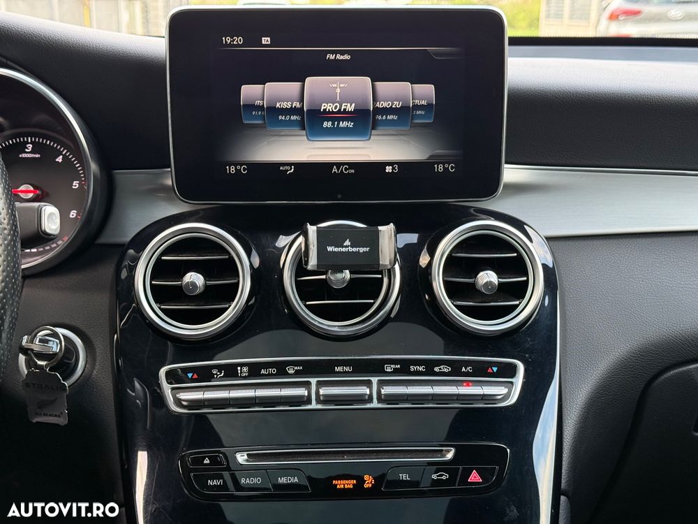 Mercedes-Benz GLC 220 d 4MATIC 9G-TRONIC AMG Line - 33