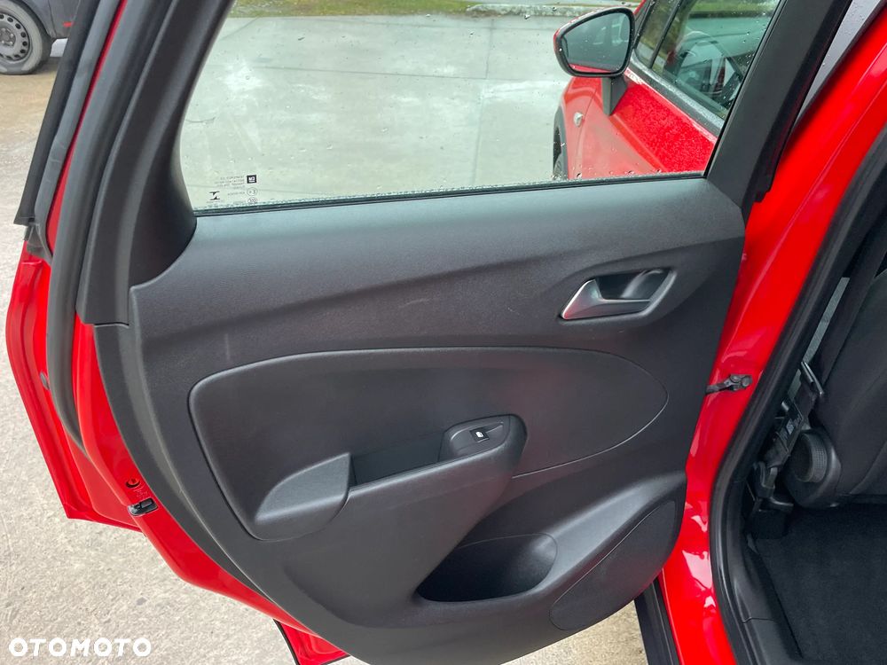 Opel Crossland X - 16