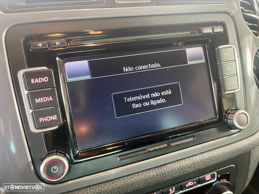 VW Tiguan 2.0 TDi Sport BlueMotion - 20