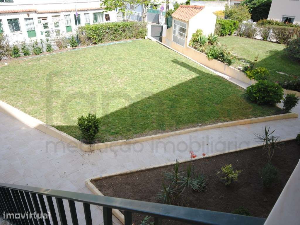 APARTAMENTO T3 DUPLEX EM BICESSE COM ESTACIONAMENTO - Grande imagem: 3/24