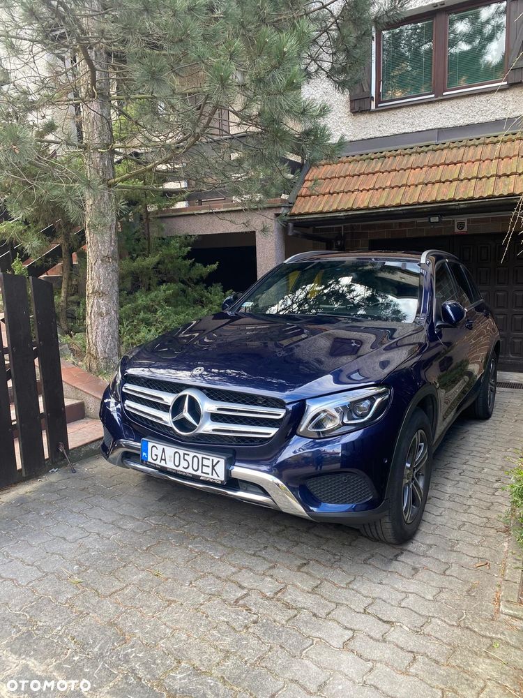 Mercedes-Benz GLC - 1