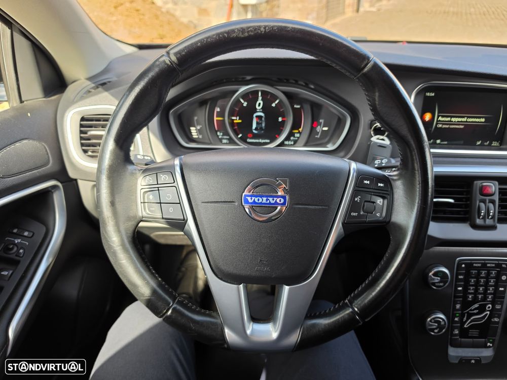Volvo V40 D4 Summum - 7