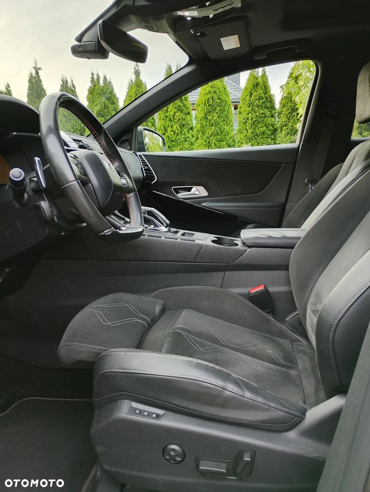 DS Automobiles DS 7 Crossback 2.0 BlueHDi Performance Line + - 7