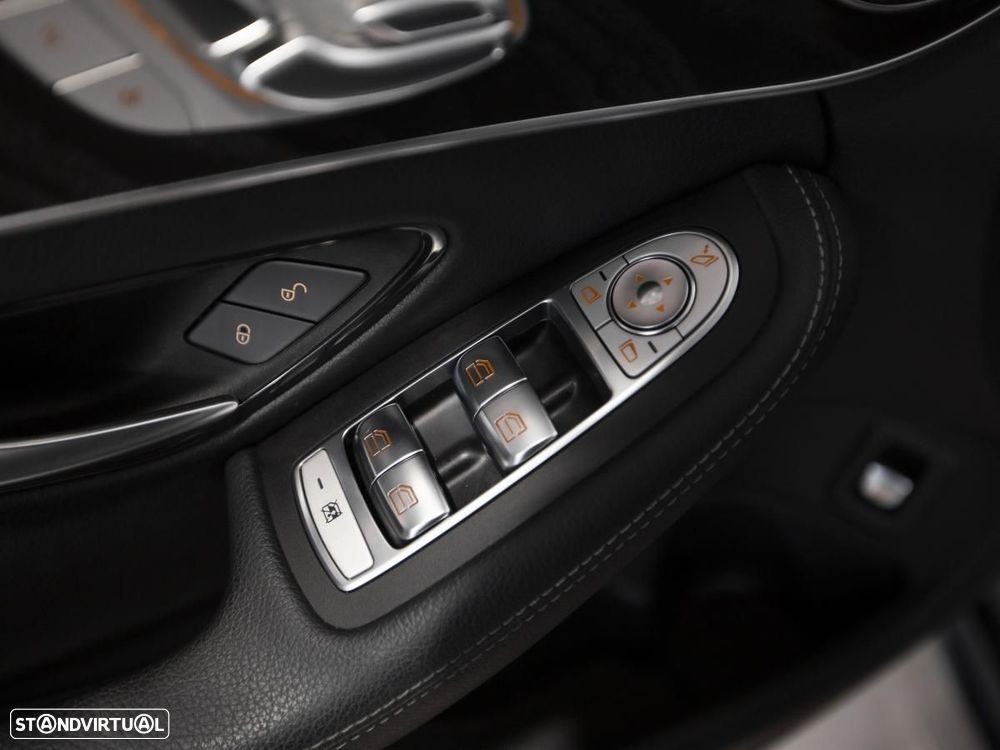 Mercedes-Benz C 300 de AMG Line - 29