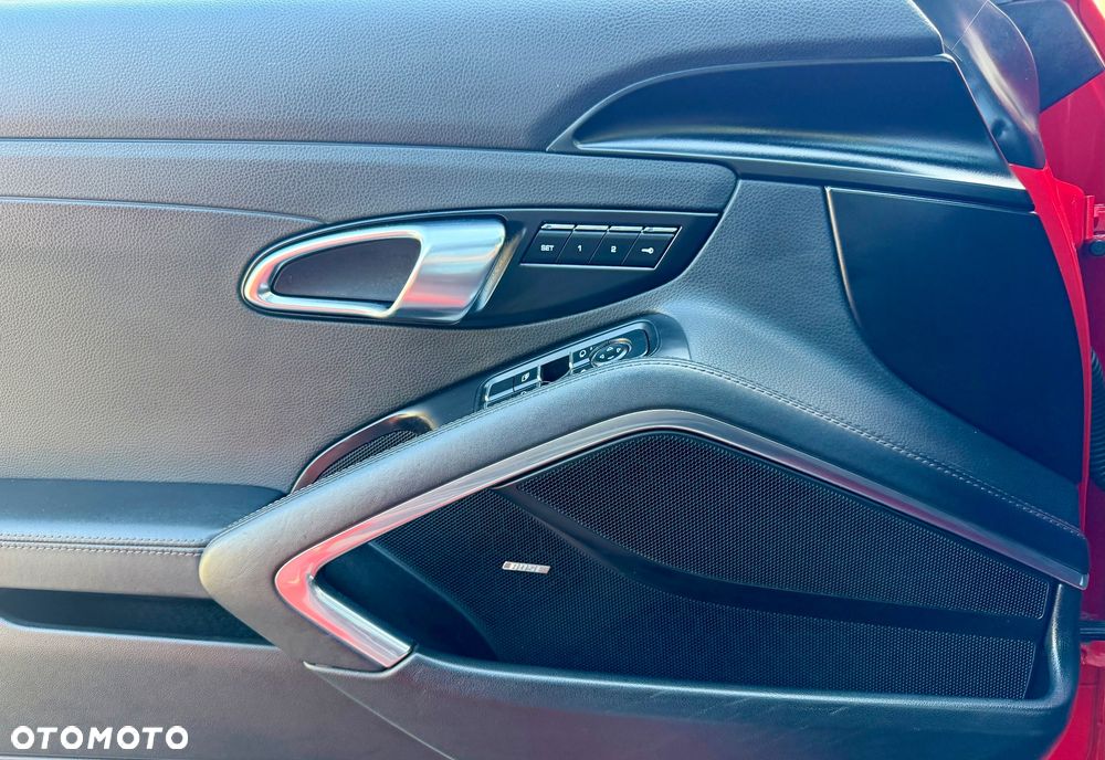 Porsche 911 Carrera S PDK - 22