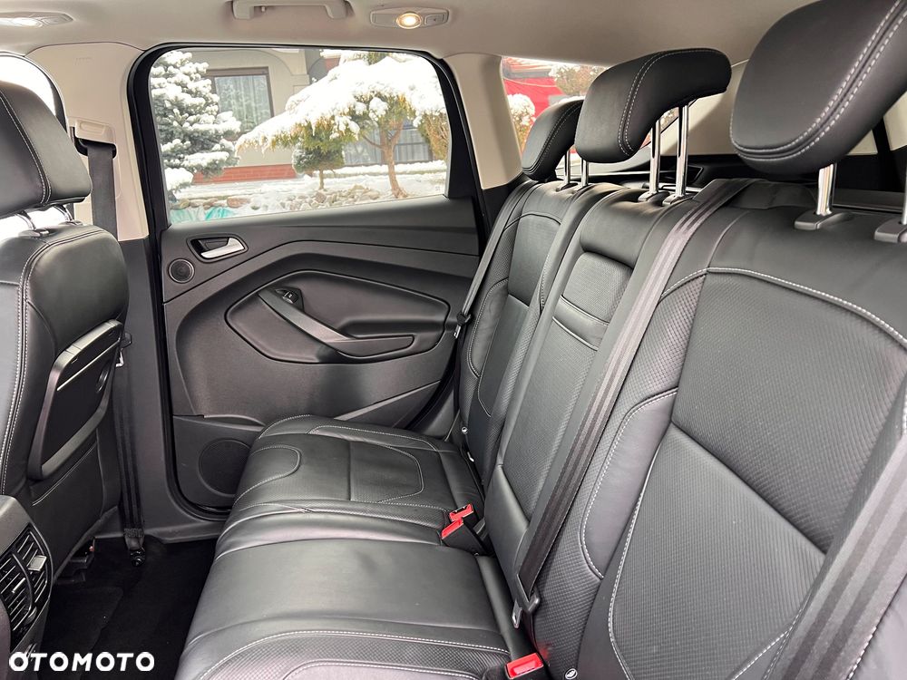 Ford Kuga 2.0 TDCi 4x4 Titanium - 17