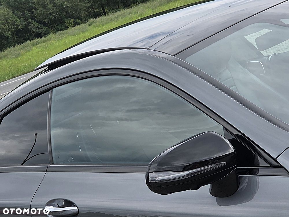 Mercedes-Benz Klasa E 220 d AMG - 16