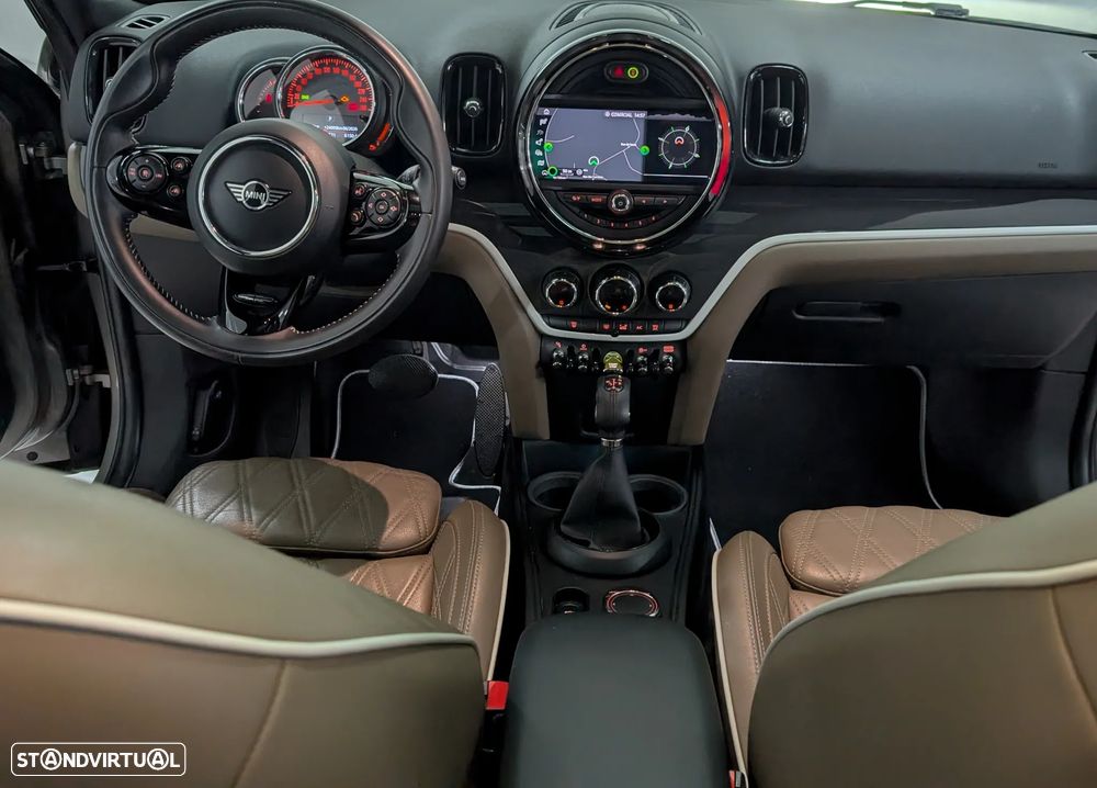 MINI Countryman Cooper SE ALL4 Auto - 11