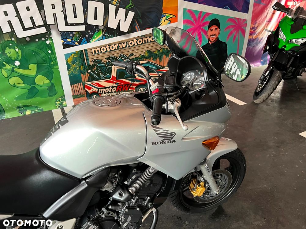 Honda CBF - 7
