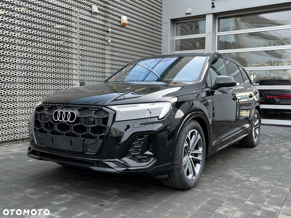 Audi Q7 - 11