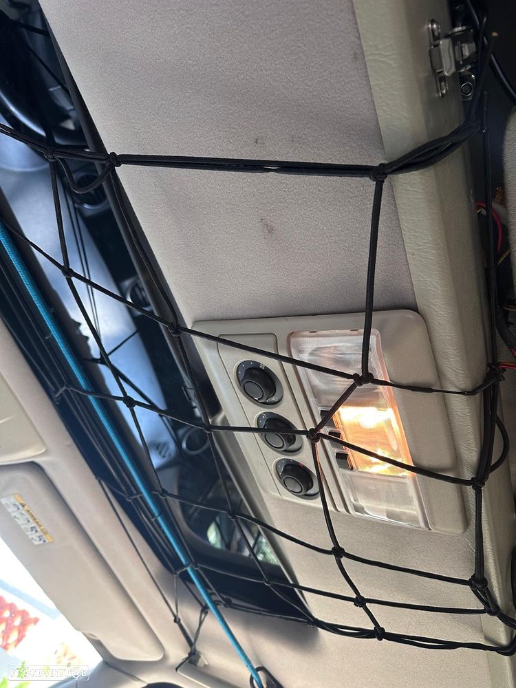 Land Rover Discovery TD V6 Aut. HSE - 17
