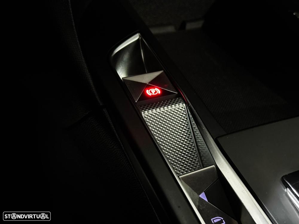 DS DS3 Crossback E-Tense Performance Line - 57