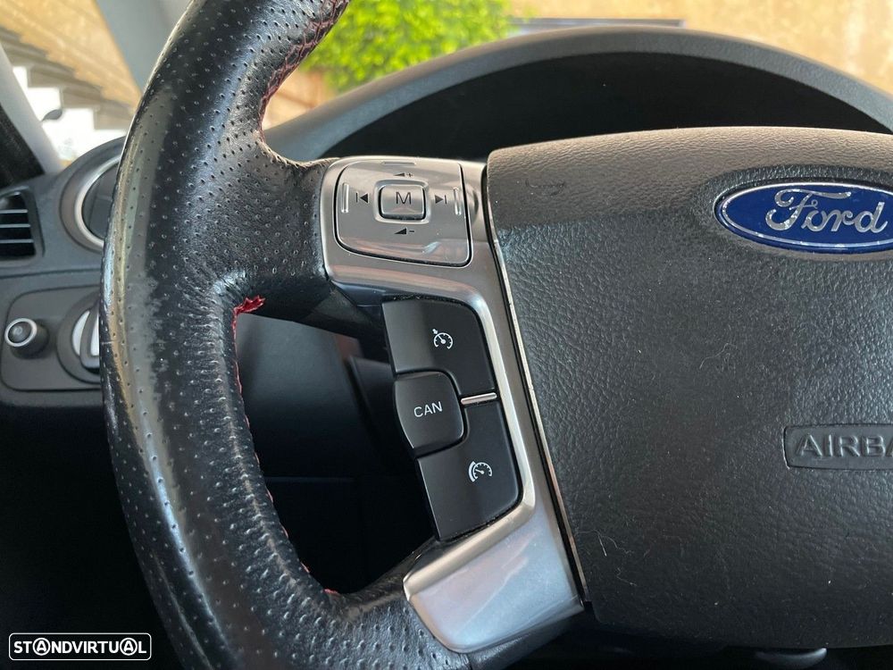 Ford S-Max 2.0 TDCi Titanium 7L Aut. - 4