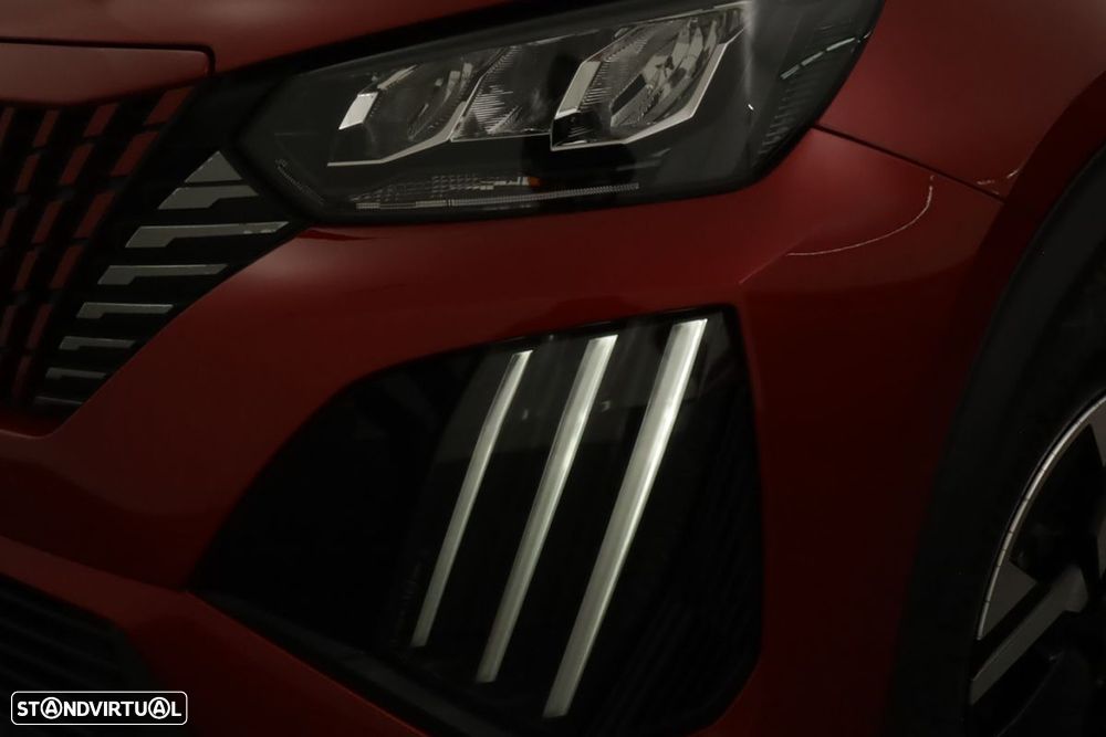 Peugeot 2008 1.2 PureTech Allure - 6