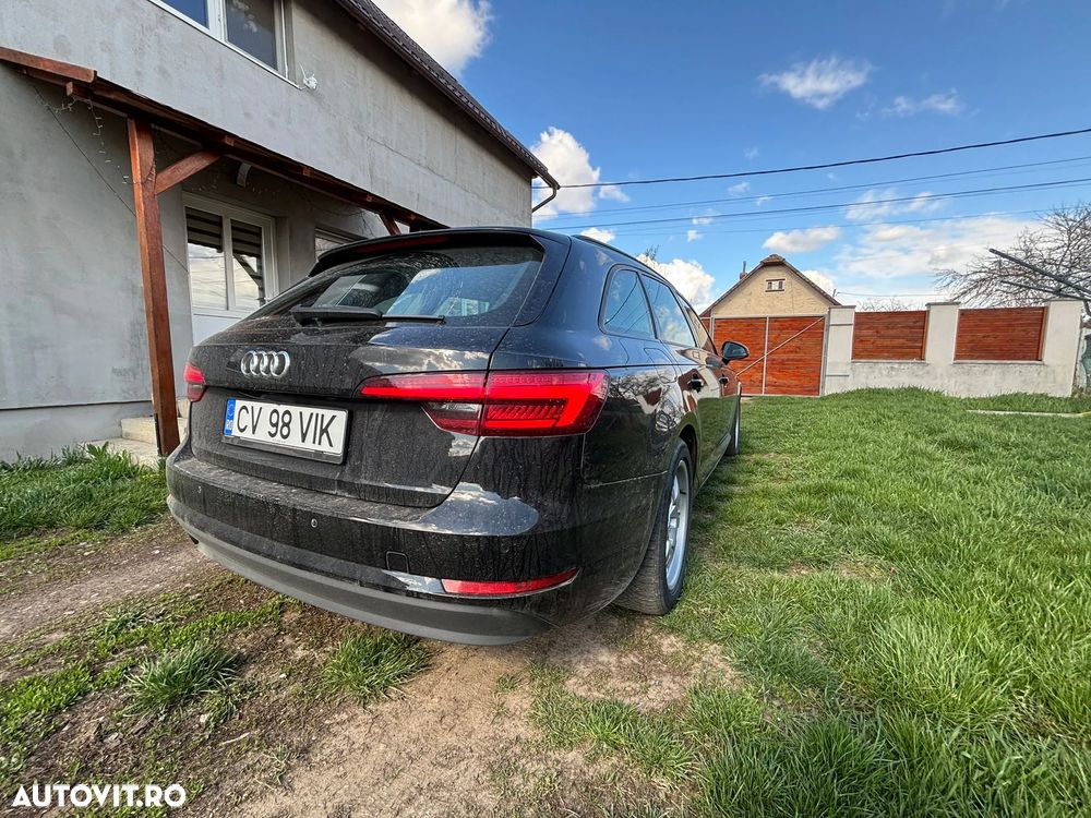Audi A4 2.0 TDI S tronic - 13