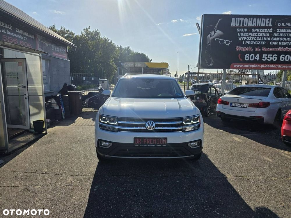 Volkswagen Atlas - 2