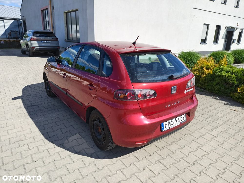 Seat Ibiza 1.4 16V Reference - 4