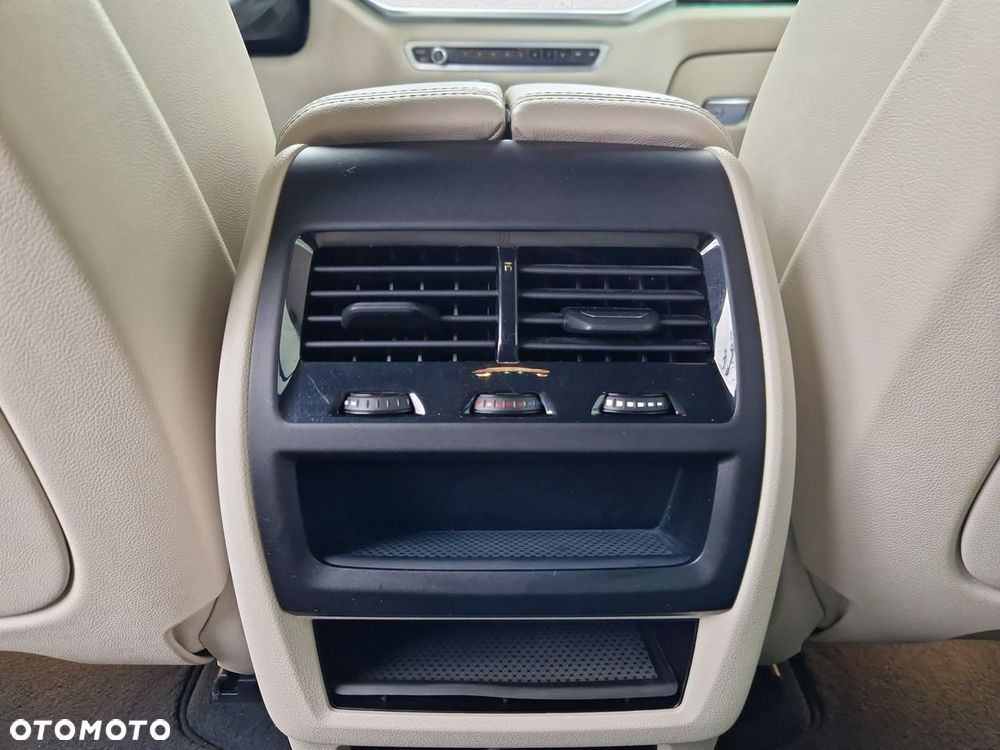 BMW X5 - 25