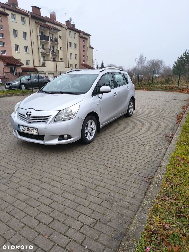 Toyota Verso 1.6 Edition - 1