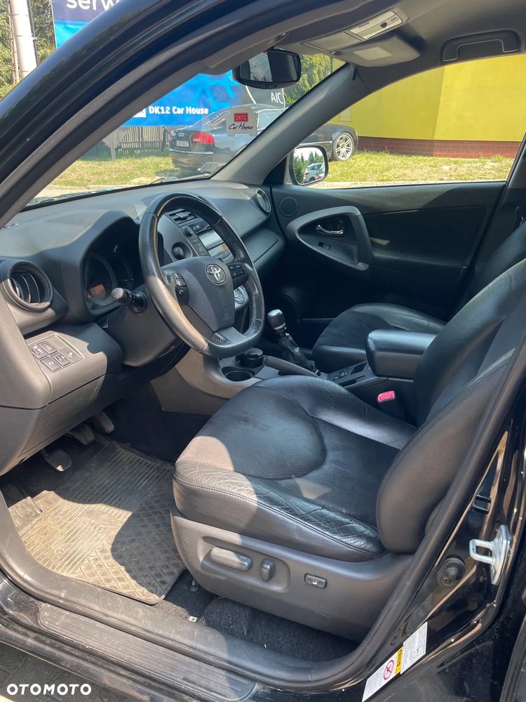 Toyota RAV4 2.2 D-4D 2010 - 6