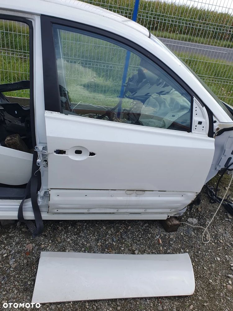 DRZWI PRZÓD PRAWY RENAULT KOLEOS I TEQXA