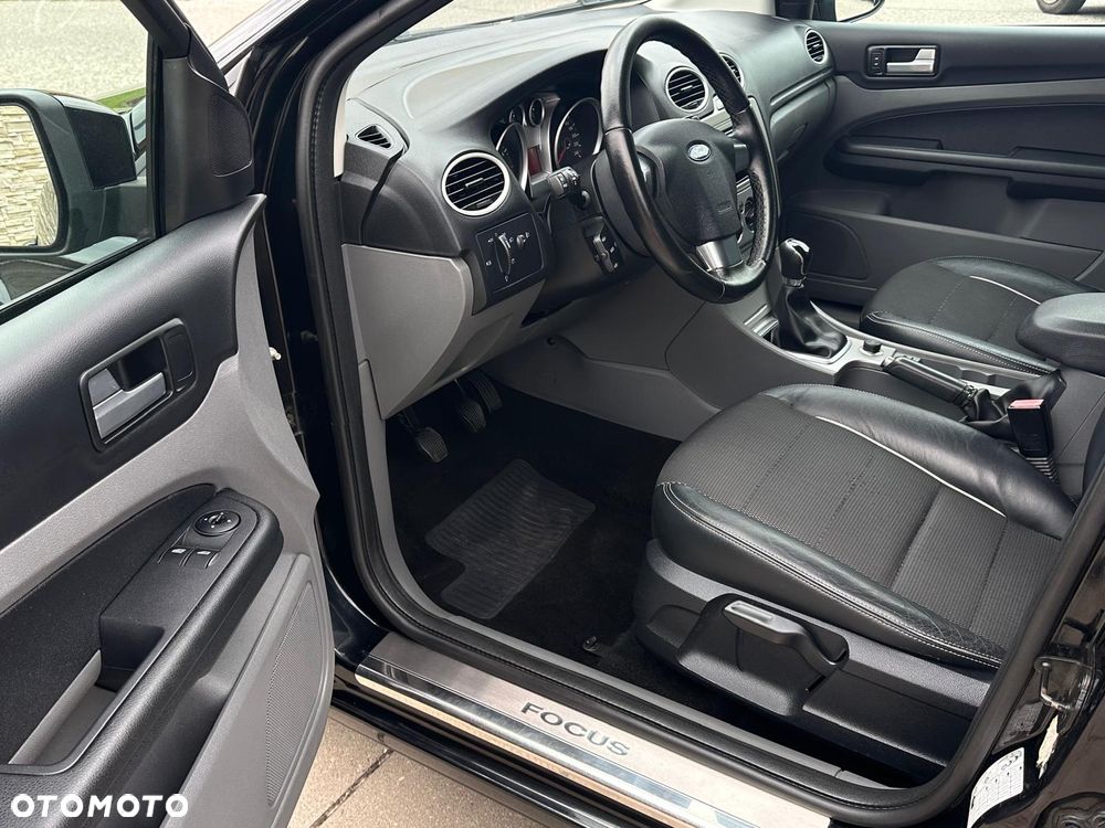 Ford Focus - 9
