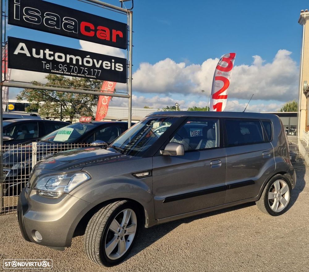 Kia Soul 1.6 CRDi TX - 1