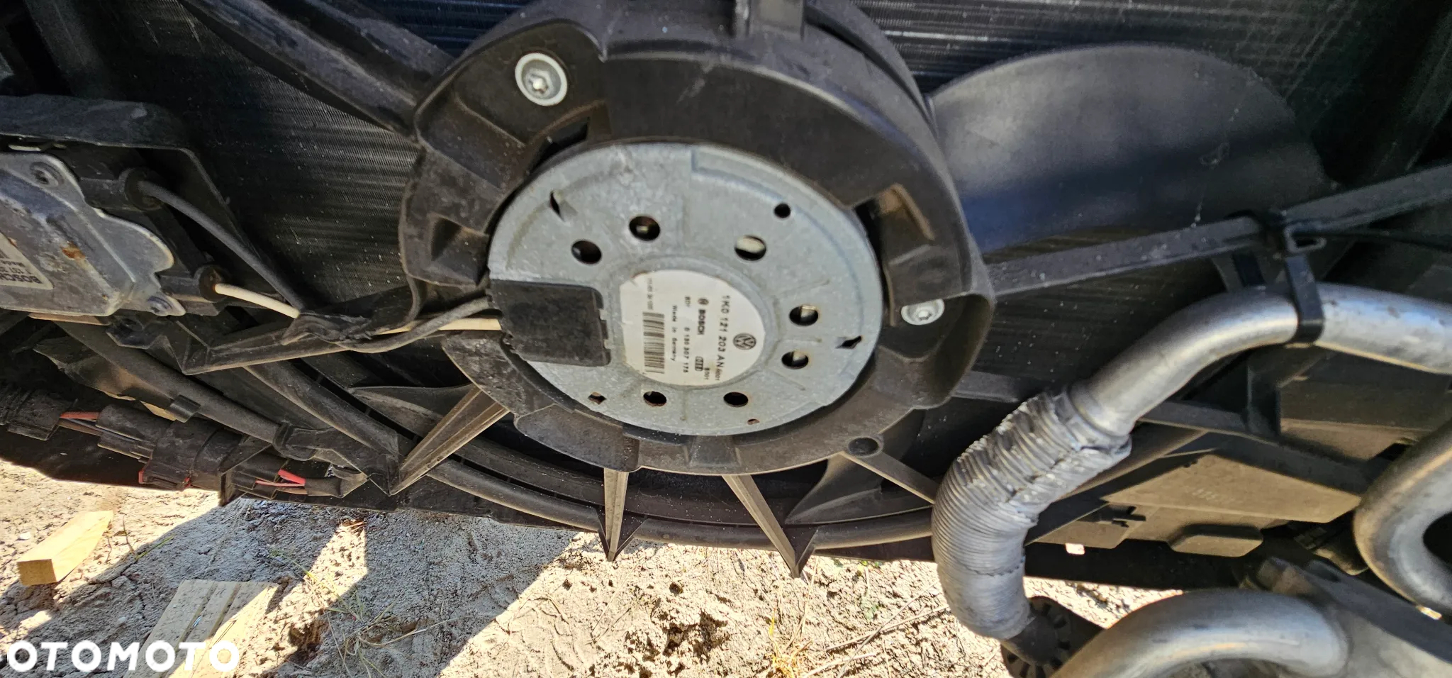 Pas przedni kompletny chłodnice wentylator wzmocnienie Vw Golf VI Plus 1.2 TSI - 2