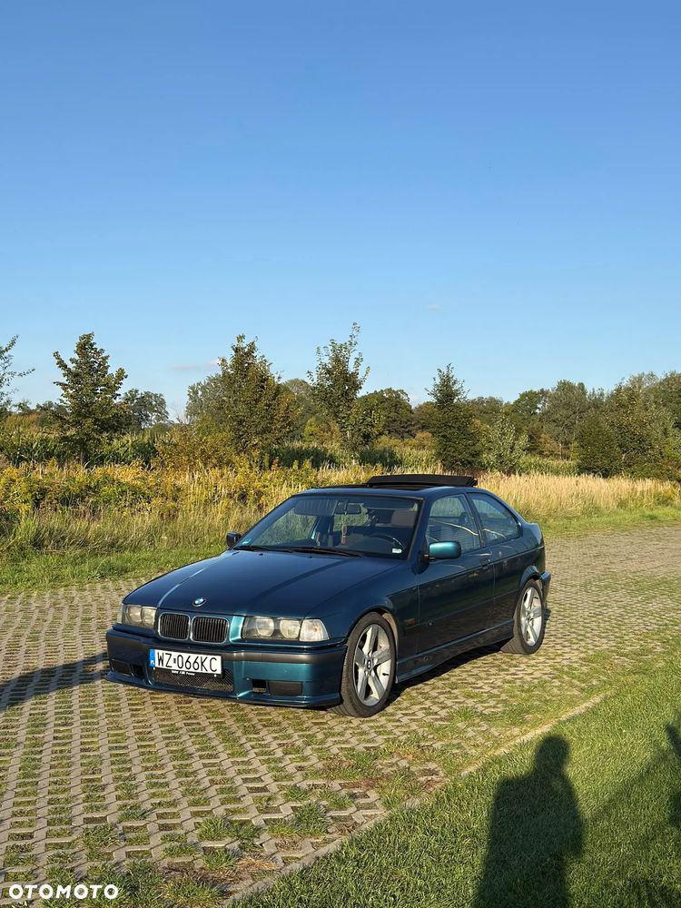 BMW Seria 3 316i - 4