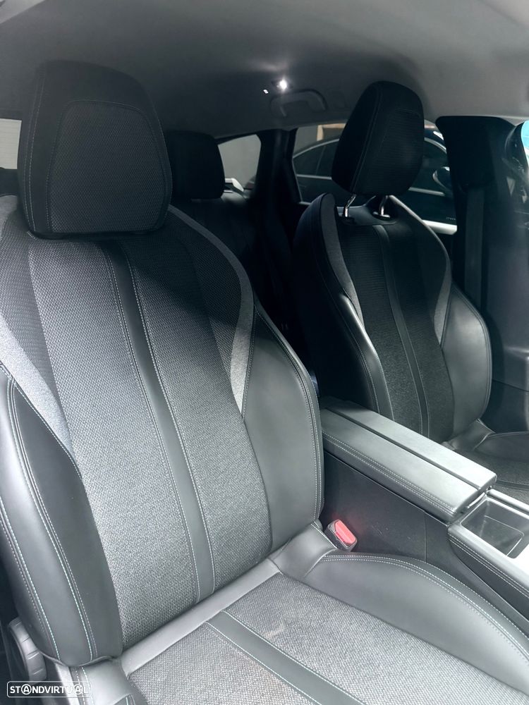 Peugeot 308 SW BlueHDi 130 EAT8 Stop & Start Allure Pack - 6