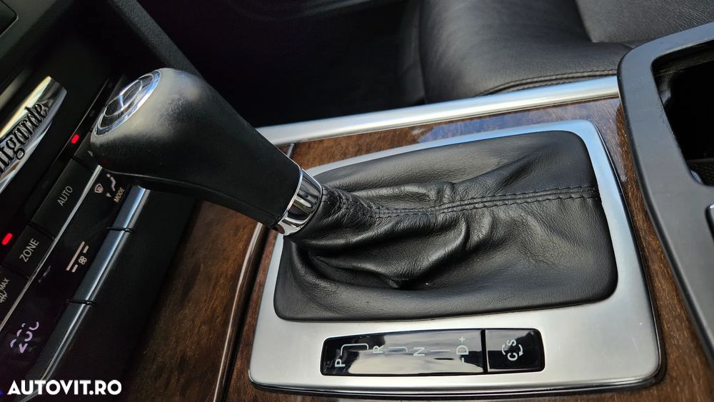 Mercedes-Benz E 250 CDI BlueEfficiency Aut - 24