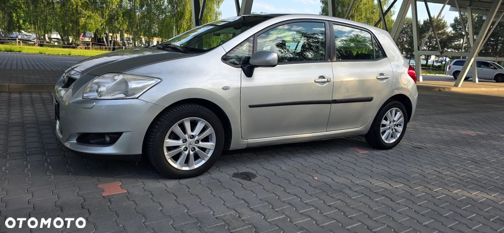 Toyota Auris 2.0 D-4D Premium - 15