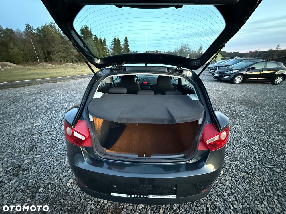 Seat Ibiza SC 1.4 16V Sport - 13