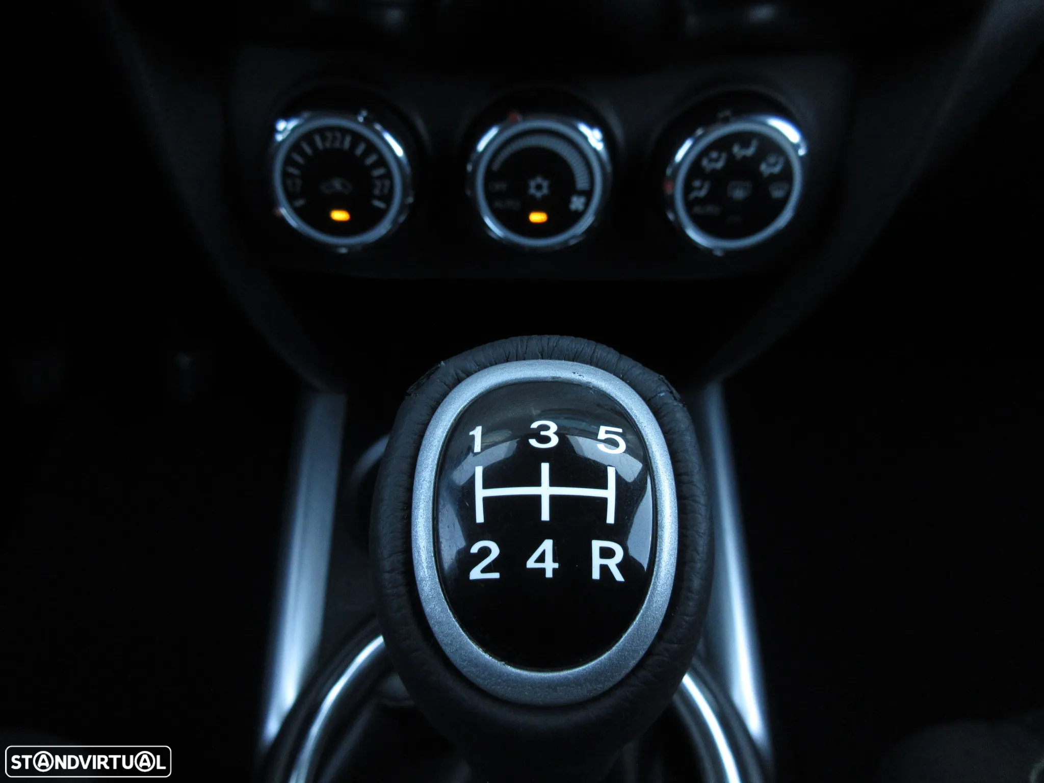 Mitsubishi ASX 1.6 Cross City - 35