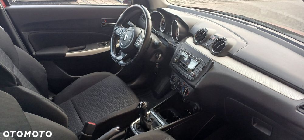 Suzuki Swift 1.2 Dualjet Hybrid Club - 7