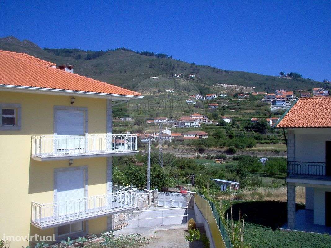 Moradia T11 para venda - Grande imagem: 5/25