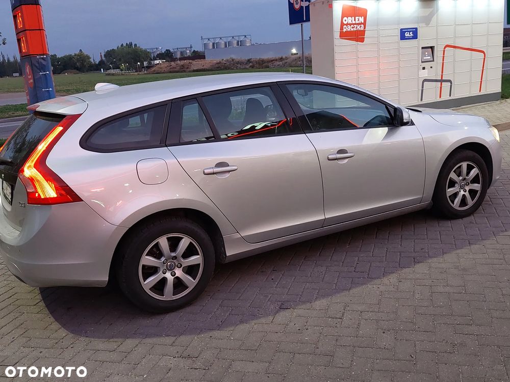 Volvo V60 D3 Kinetic - 7