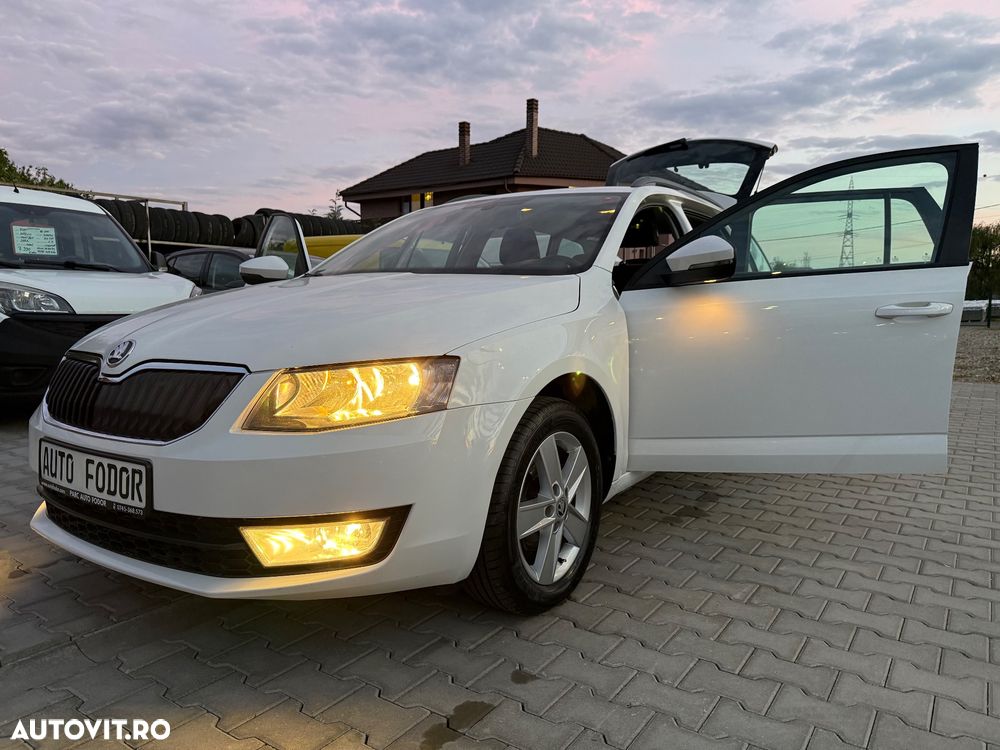 Skoda Octavia 1.6 TDI Green tec 4x4 Elegance - 22