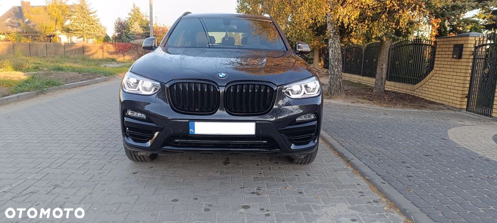 BMW X3 xDrive30i GPF Luxury Line - 2