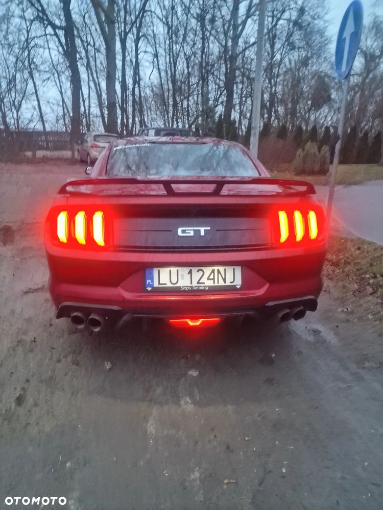 Ford Mustang - 2