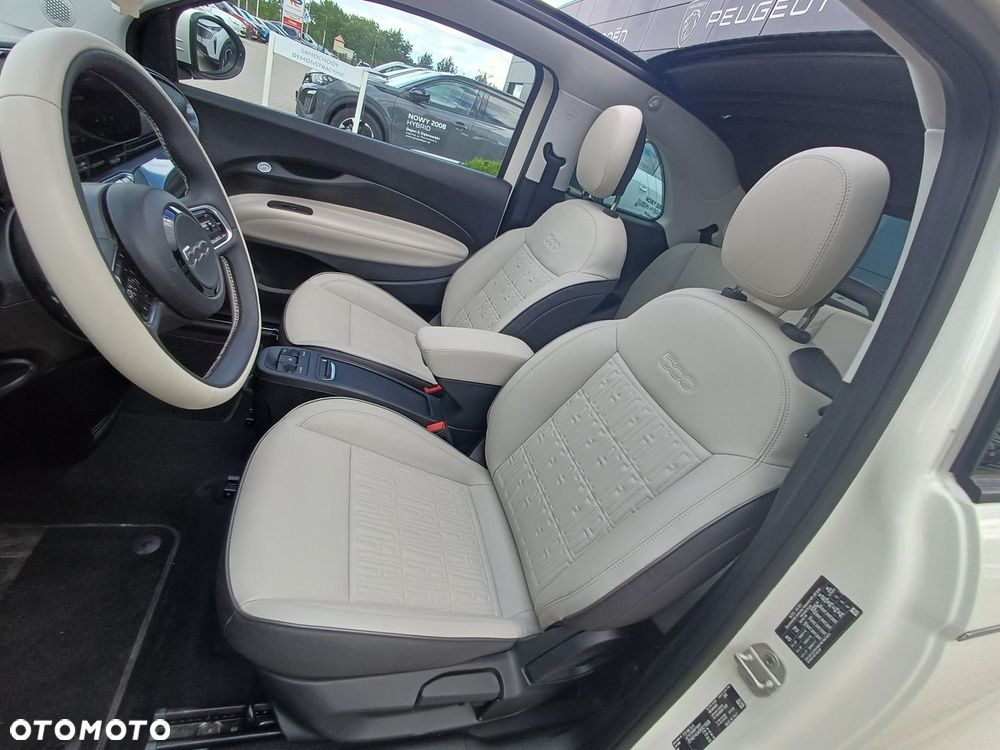 Fiat 500e - 22