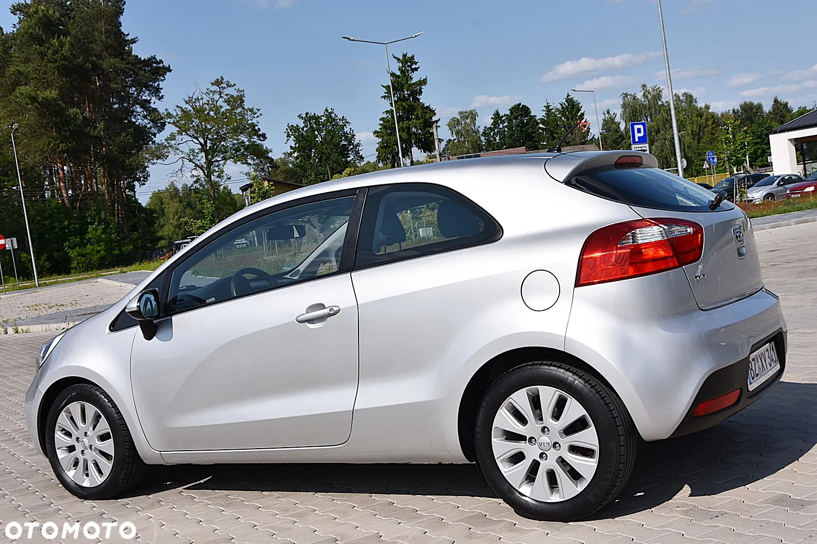 Kia Rio 1.2 Attract - 8