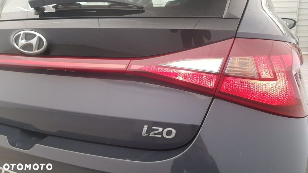 Hyundai i20 - 12